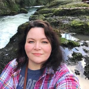 Meet your Posher, Lynn